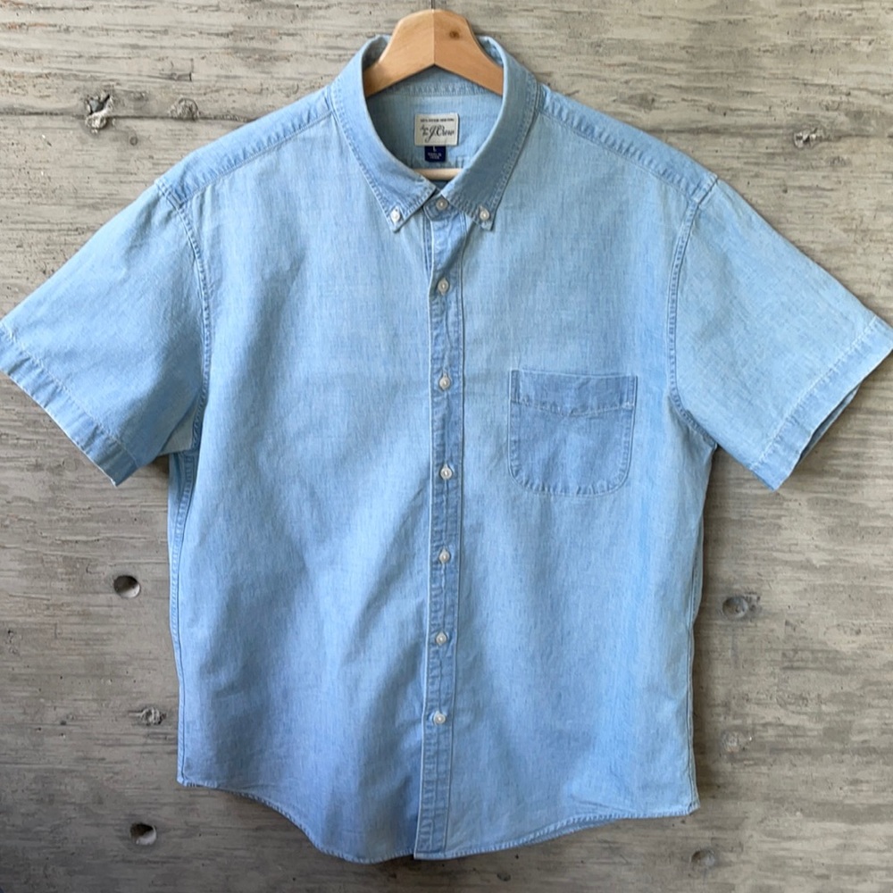 J. Crew blue 100% cotton SS button down